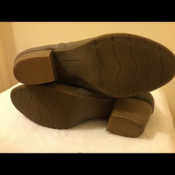 You Taupe Ankle Boots - Picture 7 of 8